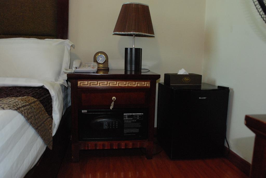 Addis Amba Hotel Bahir Dar Exterior foto