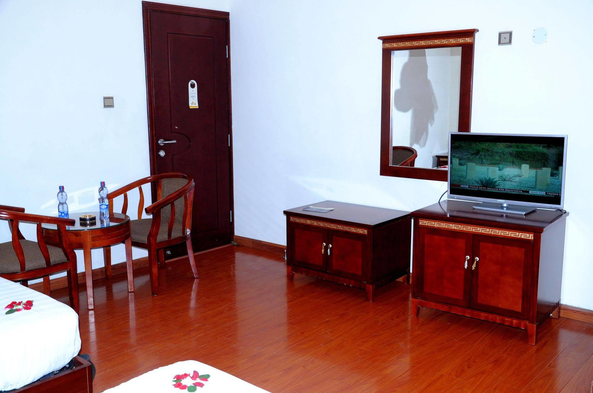 Addis Amba Hotel Bahir Dar Exterior foto