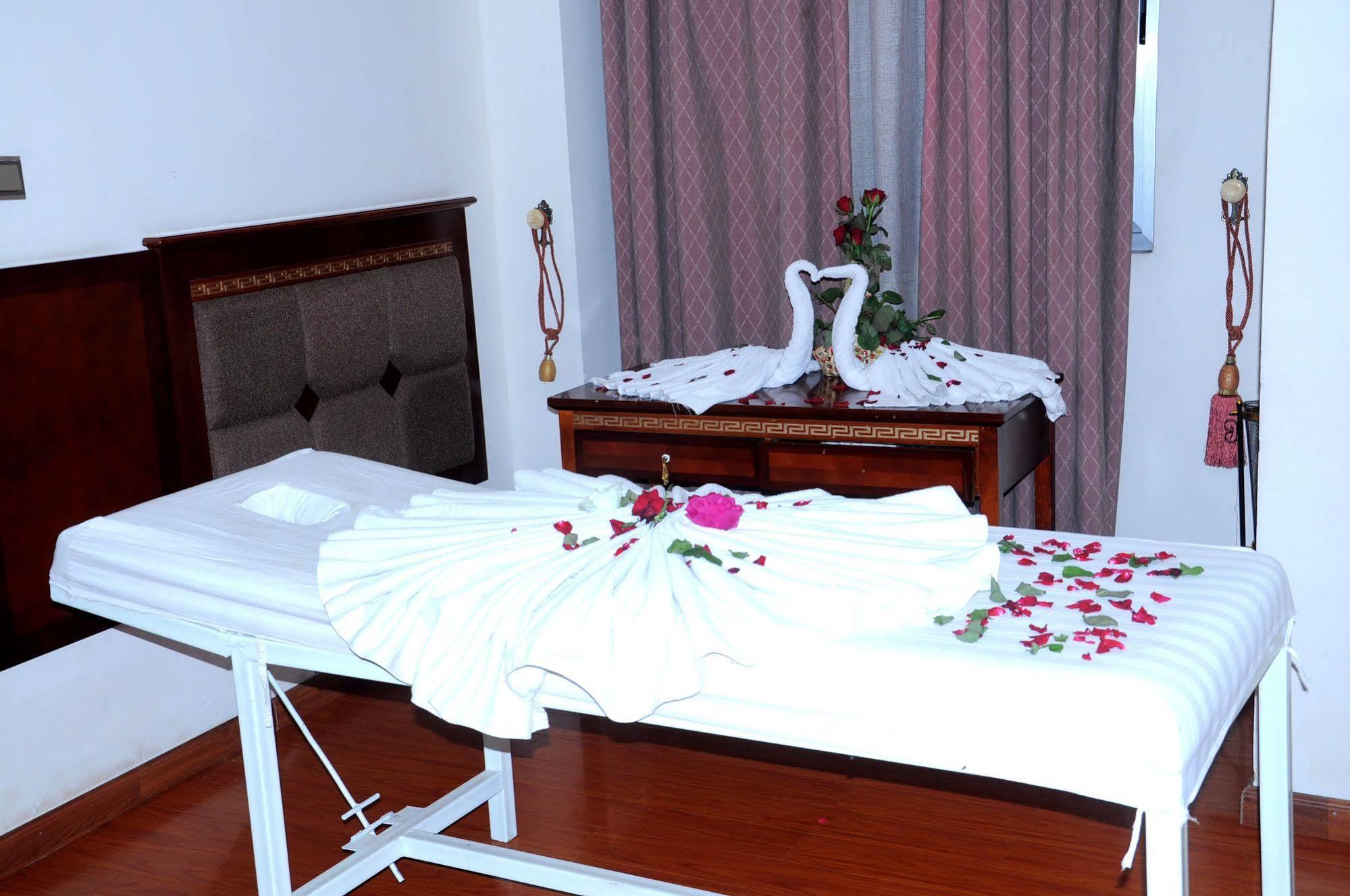 Addis Amba Hotel Bahir Dar Exterior foto